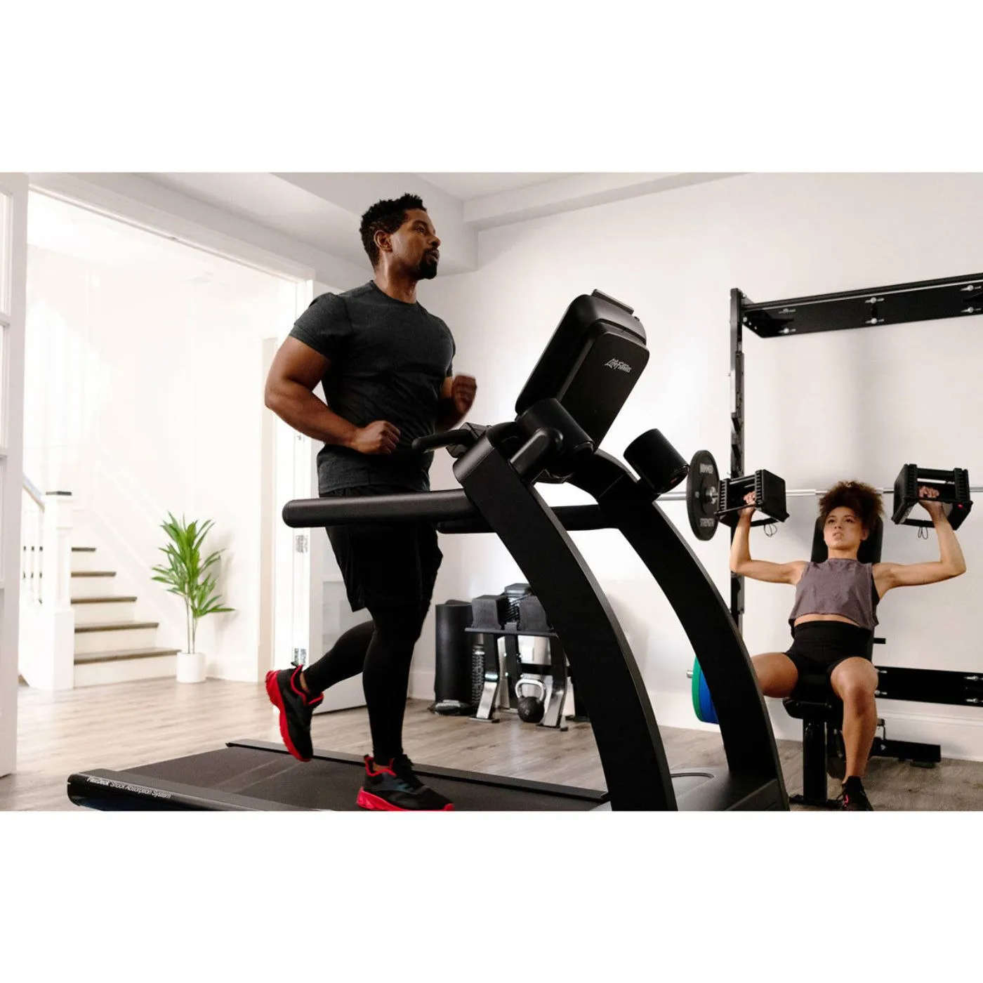 Life Fitness Run CX Treadmill - RRR-TR-0000-03 - Image 9